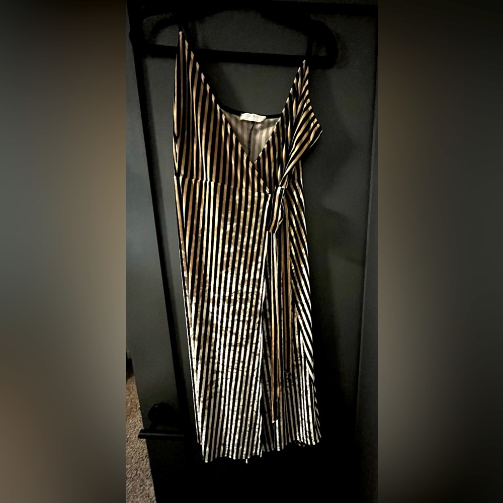 Golden black wrap, velvet dress, Christmas holidays, party, dress, size large